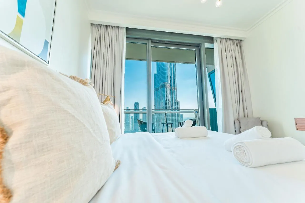 3 Bed Burj Vista Breathtaking Burj Khalifa Views Apartment Dubai 0*,  United Arab Emirates
